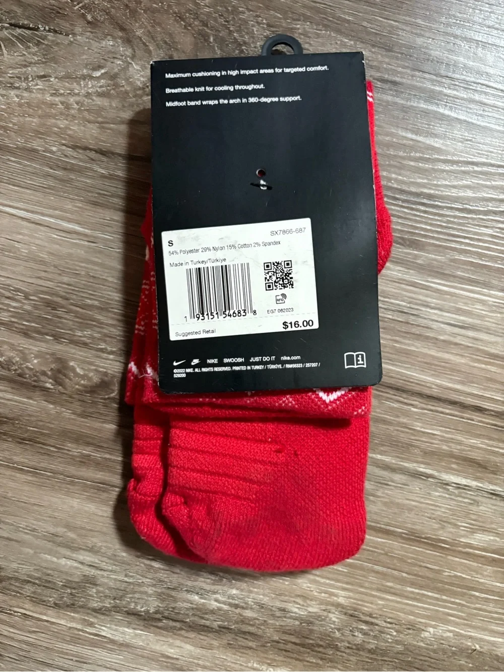 Nike Red Patterned Elite Crew Socks with Gold Swoosh
